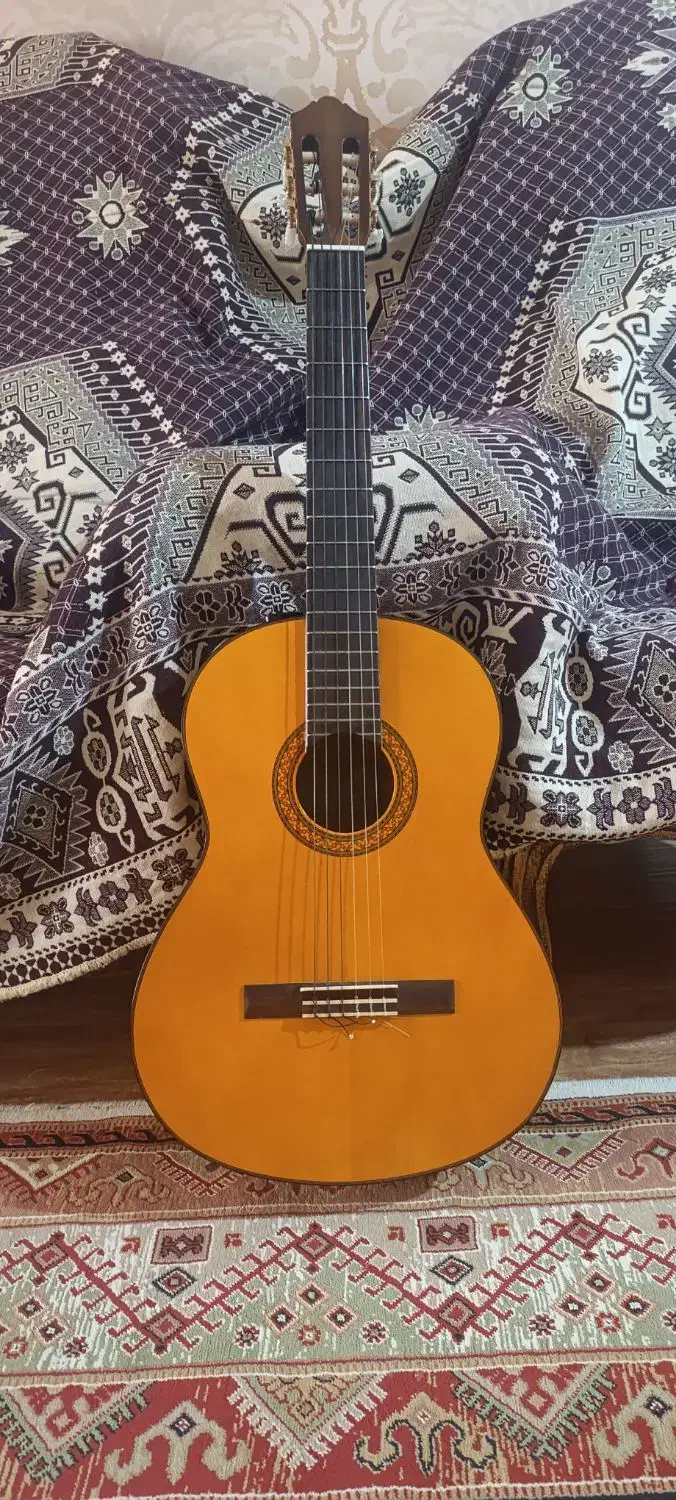 گیتار yamha c70 اصل و کیسه بوکس|گیتار، بیس، امپلیفایر|مسجد سلیمان, |دیوار