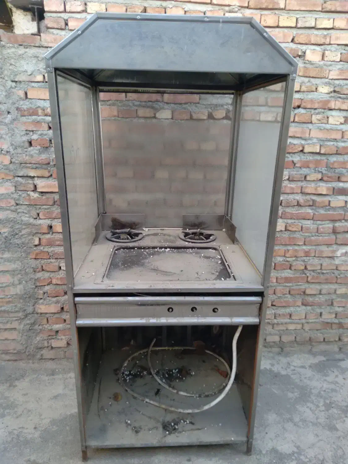 فر ساندویجی|کافی‌شاپ و رستوران|باسمنج, |دیوار