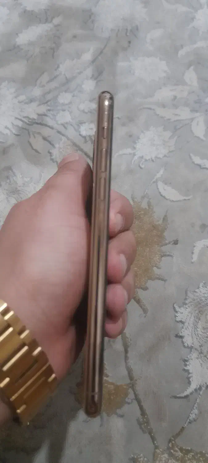 ایفون ۱۱پرومکس گلد|موبایل|کرمانشاه, |دیوار