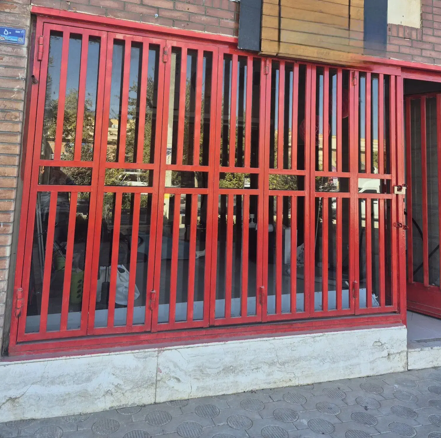 نرده مغازه|مصالح و تجهیزات ساختمان|شاهین‌شهر, شهرک هشت بهشت|دیوار