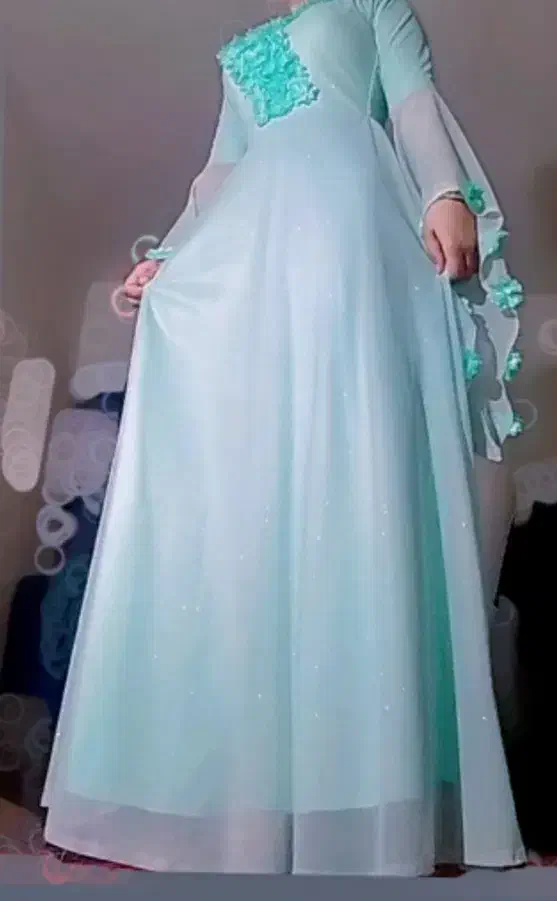 لباس|لباس|جزنیک, |دیوار