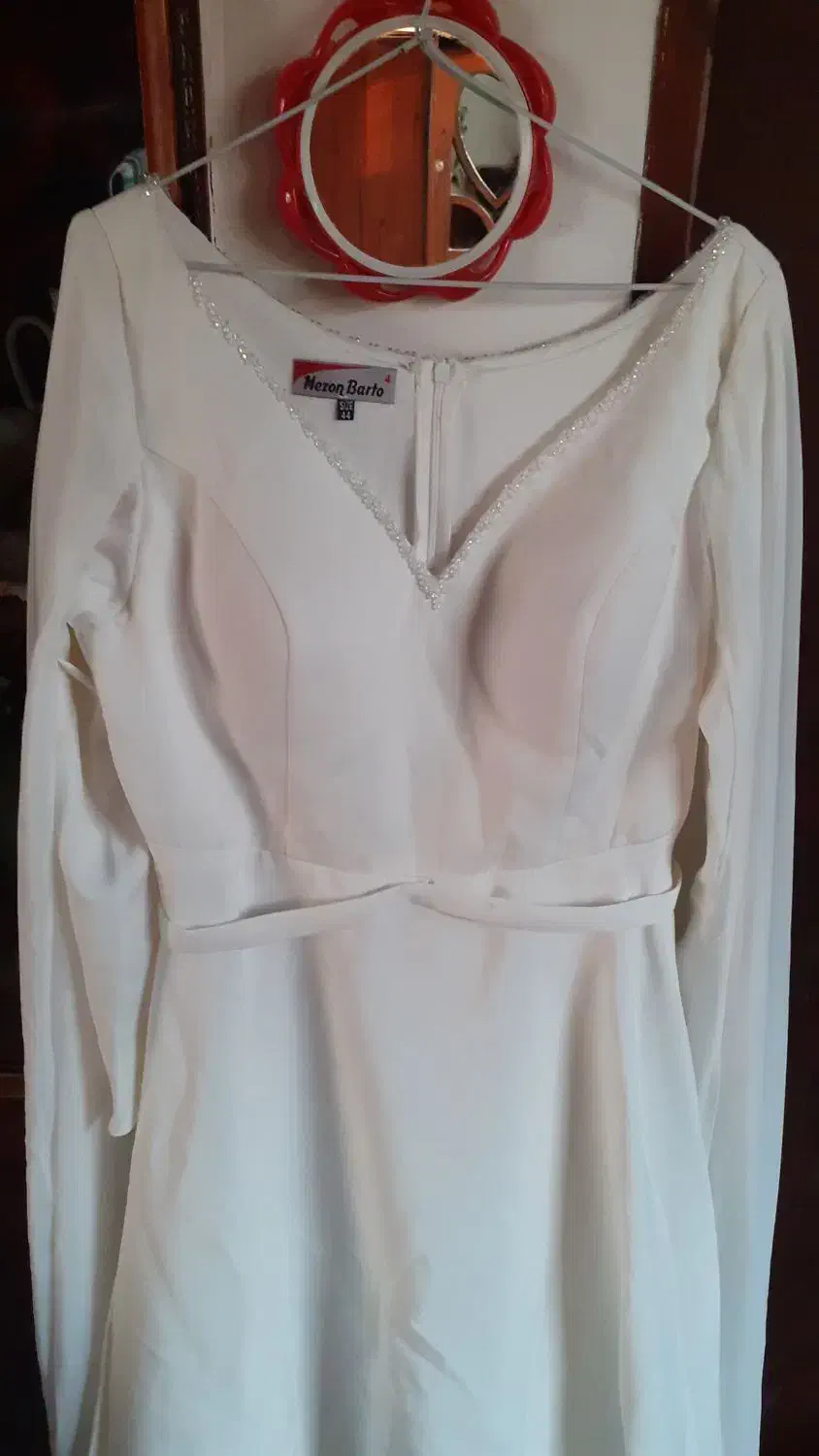 لباس عقدو عروسی|لباس|رشت, نظری|دیوار