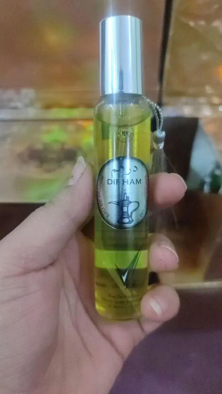 عطرکرکوشه دار|آرایشی، بهداشتی، درمانی|اهواز, شهرک رزمندگان|دیوار