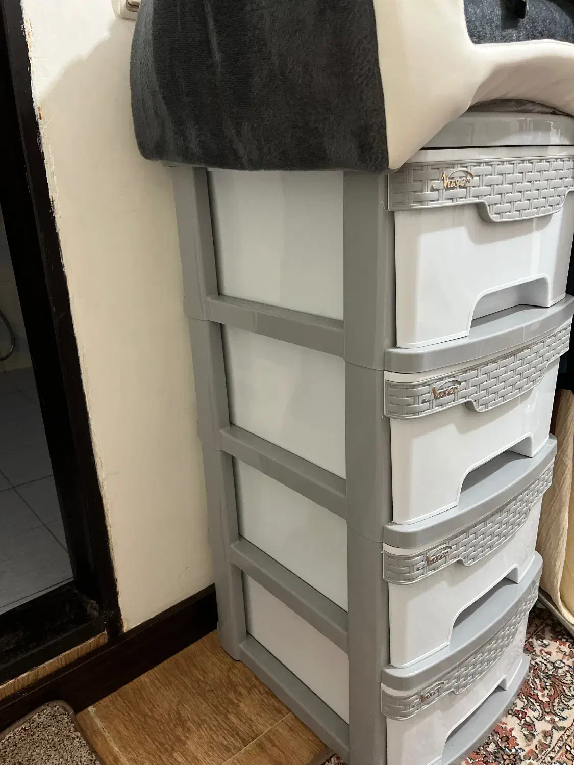 کمد دراور|جاکفشی، کمد، دراور|املش, |دیوار