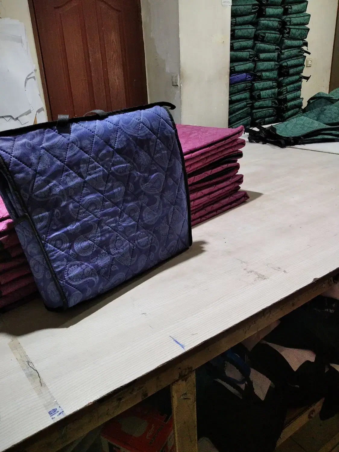 زیرانداز ۹ نفره مستقیم از تولیدی ، قیمت قدیم|روفرشی|تهران, مولوی|دیوار