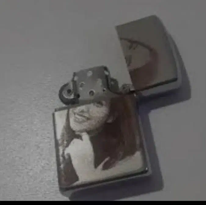 خدمات حکاکی ولیزر رو هدایای تبلیغاتی|خدمات پیشه و مهارت|اردبیل, |دیوار