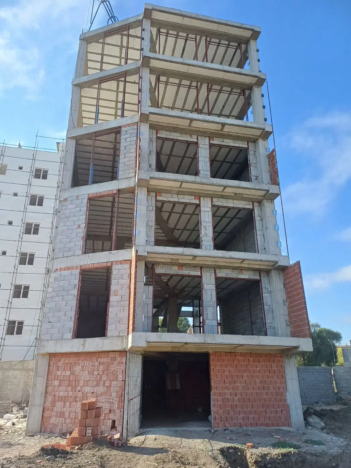 پیش فروش اپارتمان تک واحدی|فروش آپارتمان|نمین, |دیوار