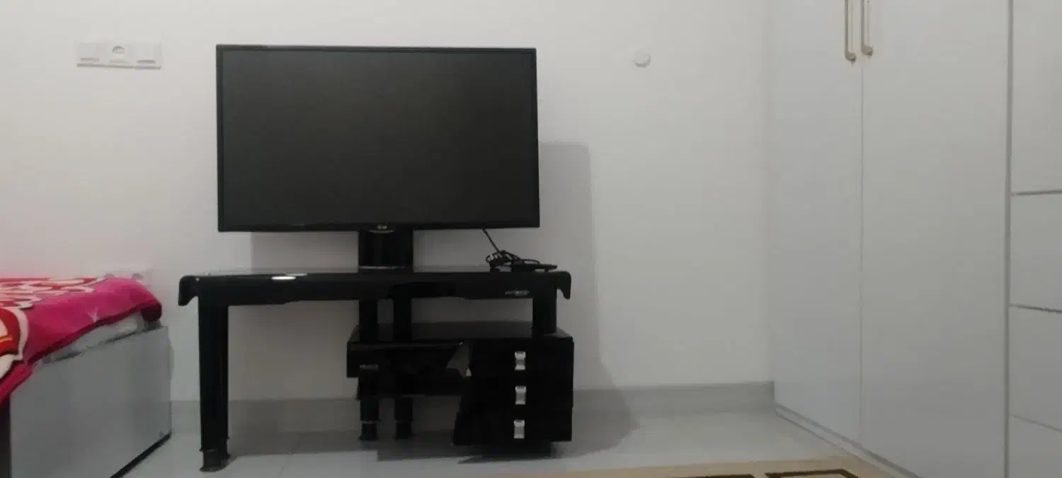 تلویزیون ال جی ۴۲|تلویزیون و پروژکتور|مرودشت, زنگی آباد|دیوار