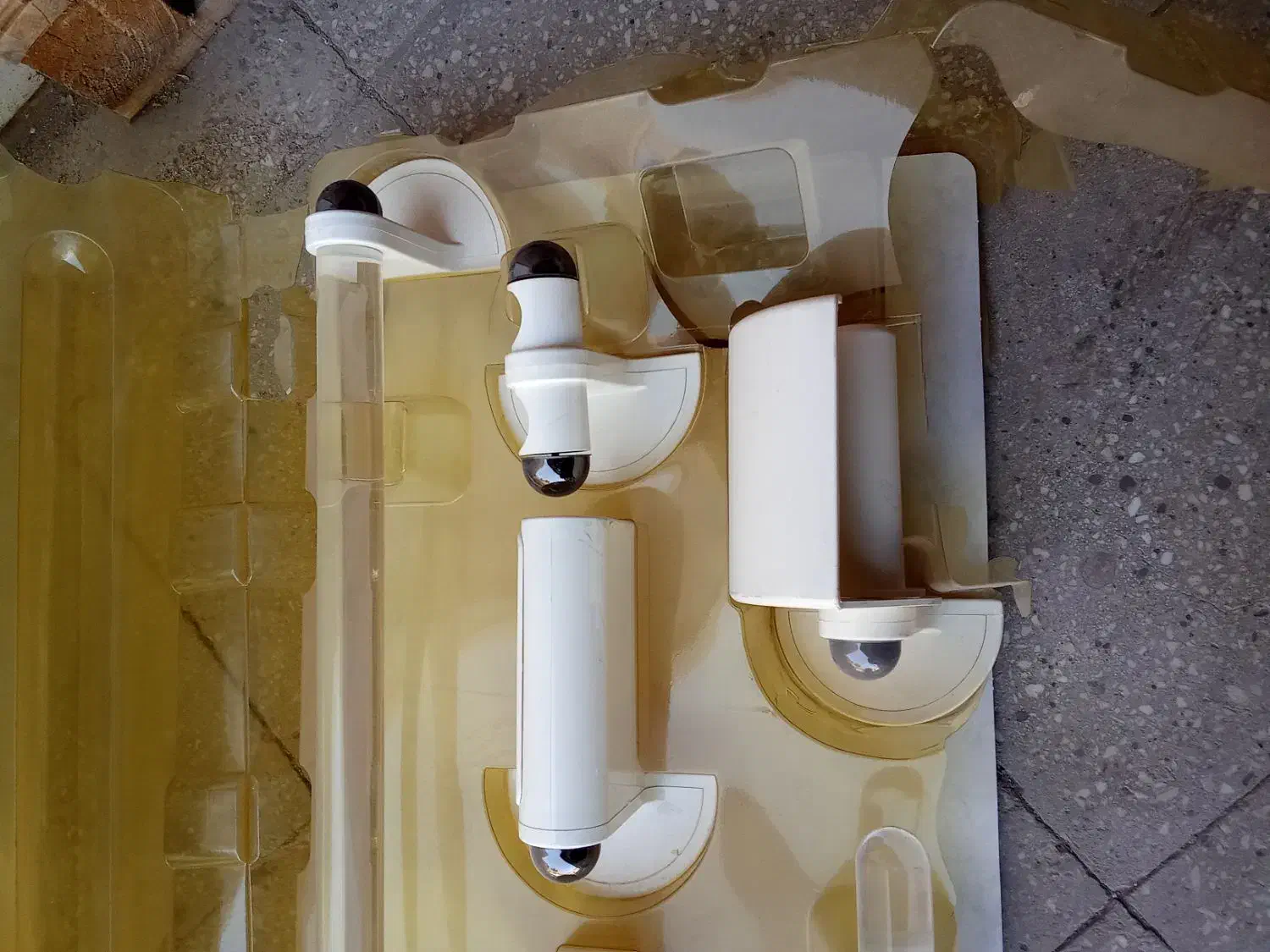 سرویس حمام ودستشویی|لوازم سرویس بهداشتی|قم, نخودی|دیوار