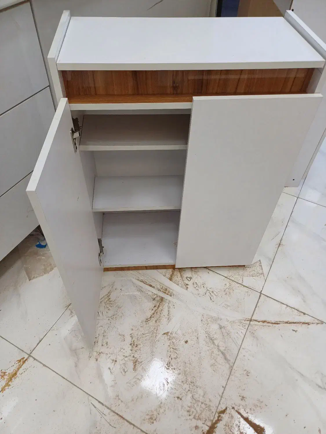 حراج جاکفشی دستگیره مخفی ۱۶۸۰ت ( تولیدی )|جاکفشی، کمد، دراور|اردبیل, |دیوار