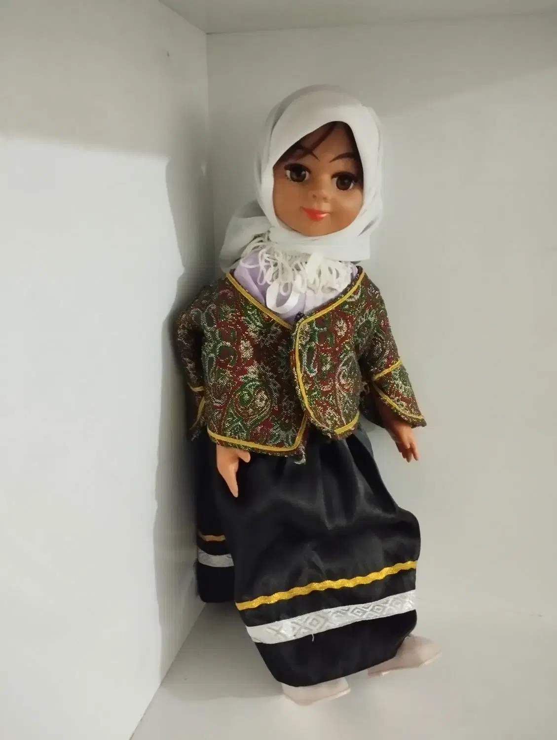 عروسک سارا|اسباب‌بازی بچه|شیراز, شریف‌آباد|دیوار