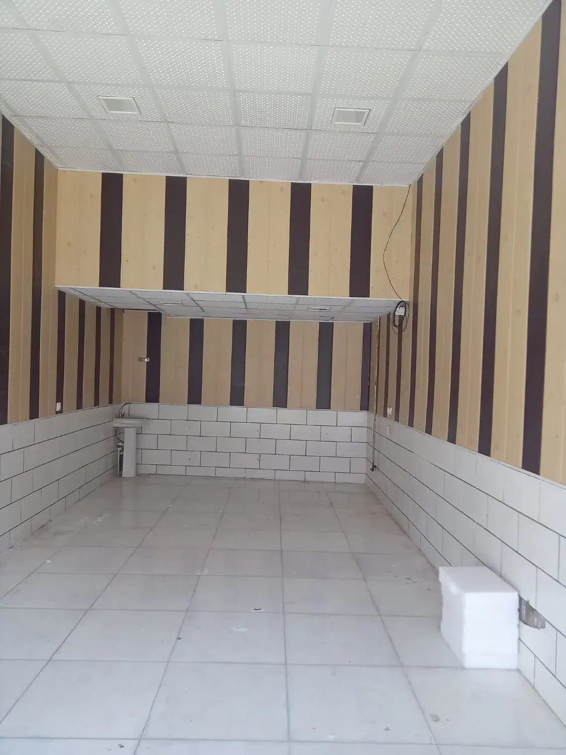 اجاره مغازه خیابان حافظ|اجارهٔ مغازه و غرفه|گناباد, |دیوار