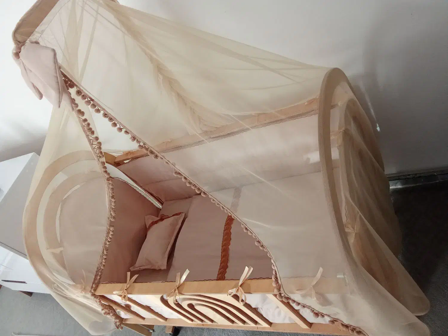 گهواره نوزاد|تخت و سرویس خواب|بوکان, |دیوار