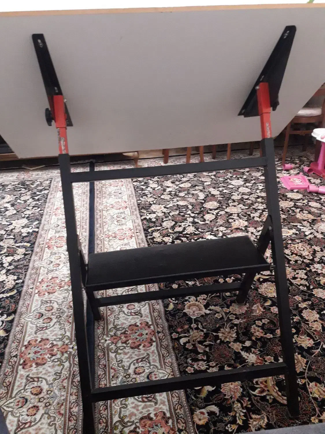 میز  نقشه کشی و طراحی در حد نو و کاملا سالم|میز تحریر و کامپیوتر|اردبیل, |دیوار