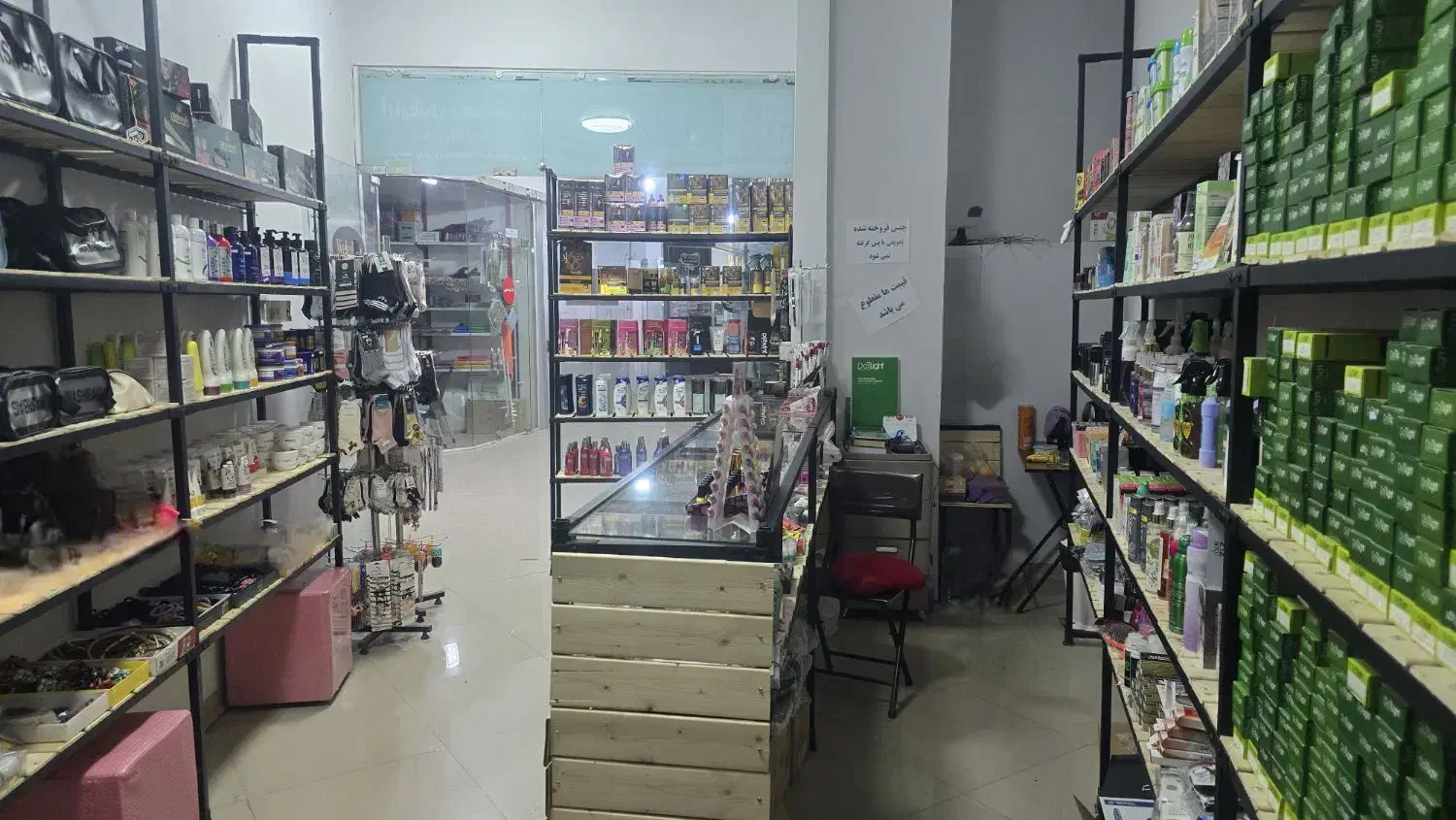 اجاره مغازه|اجارهٔ مغازه و غرفه|محمدشهر, سیدآباد|دیوار