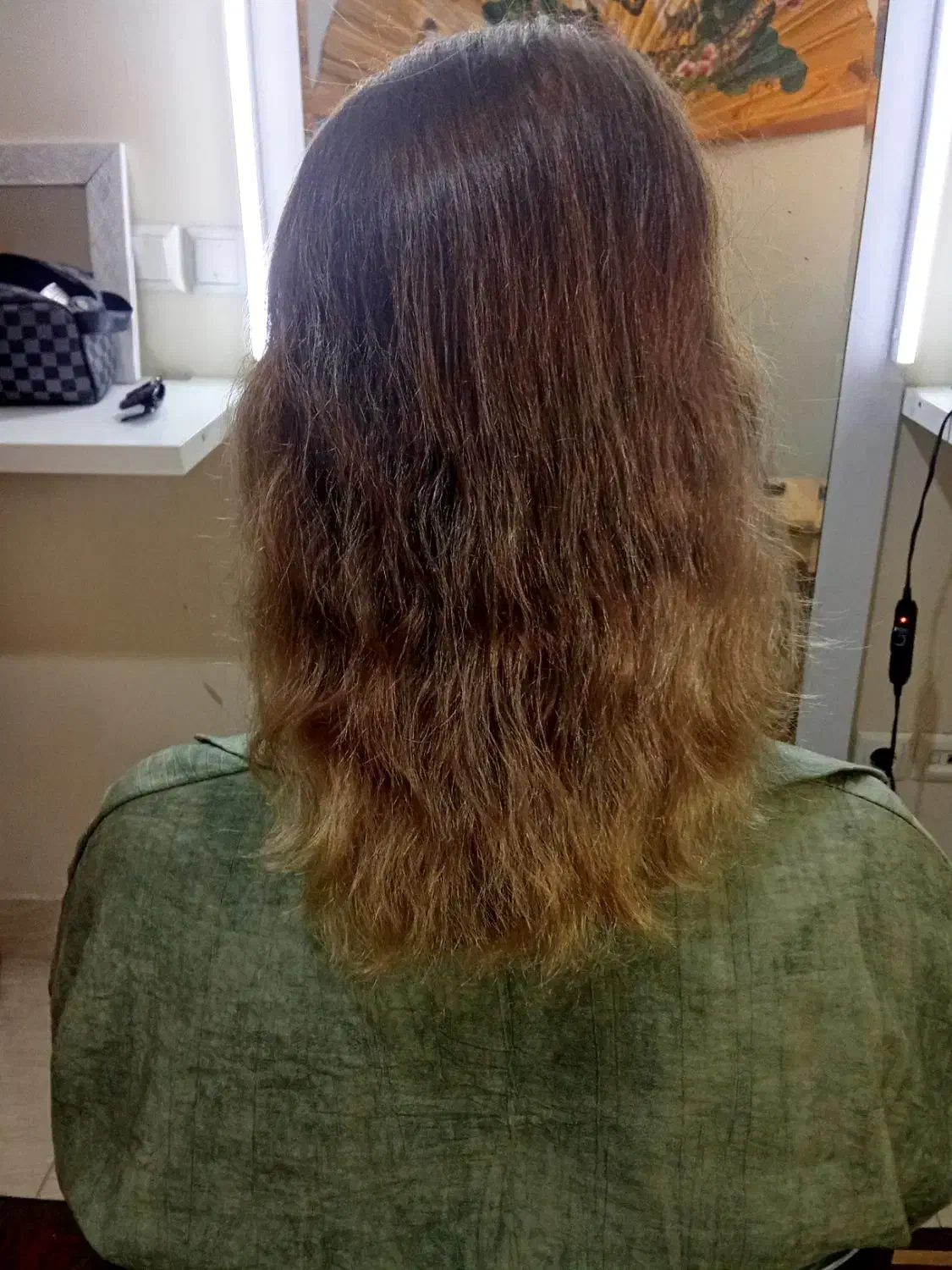 اکستنشن مو|خدمات آرایشگری و زیبایی|شیراز, ریشمک|دیوار