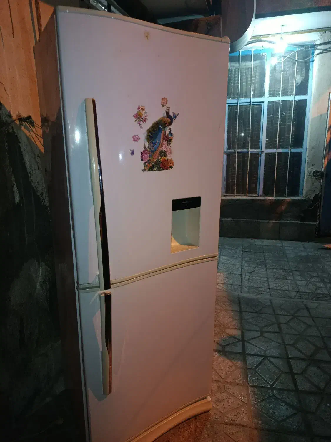 یخچال و فریزر تمیز و سالم|یخچال و فریزر|بروجرد, |دیوار