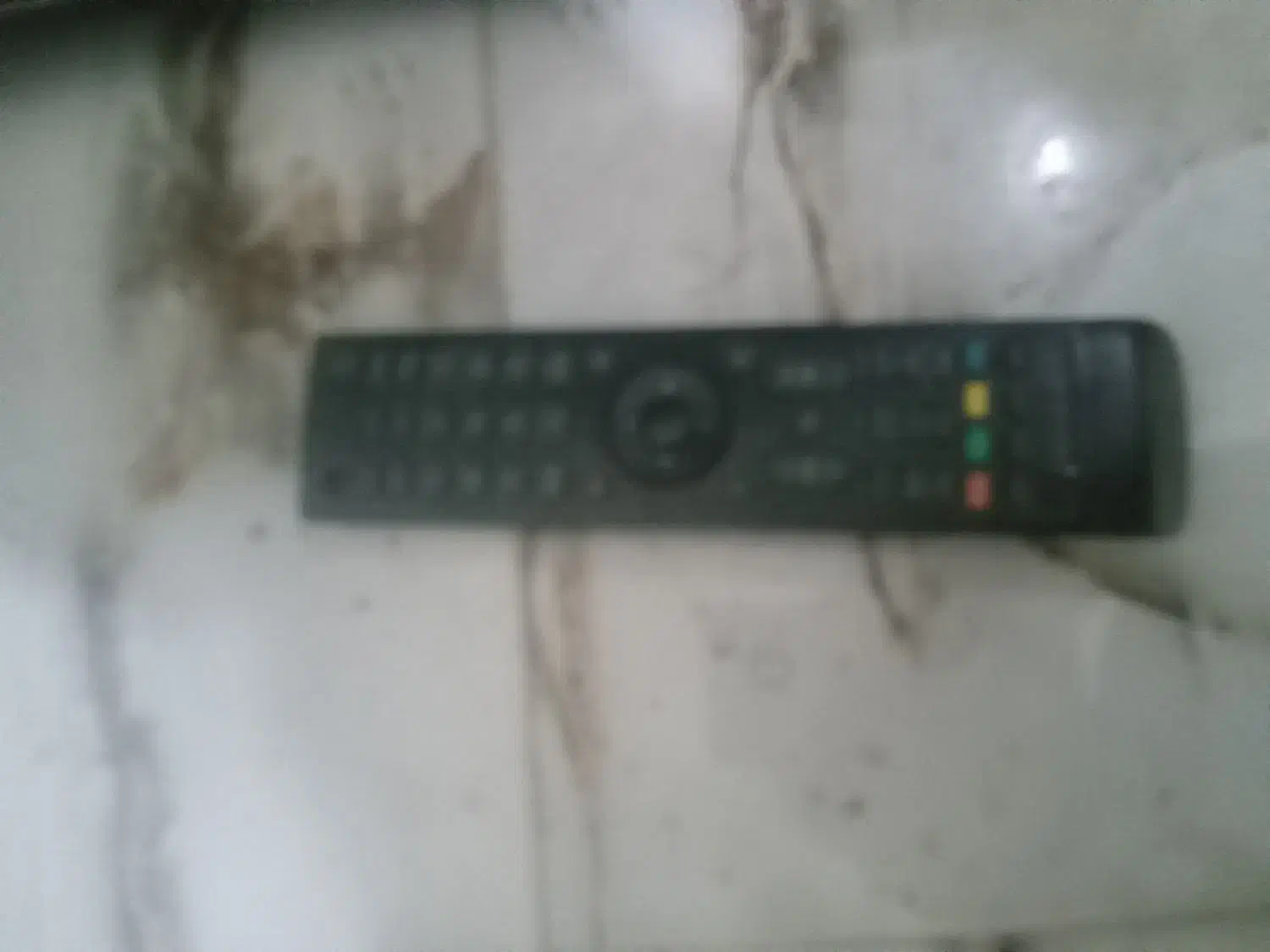 ۱عدد تلویزیون اندازه ۴۳ اینچ مشکلش ضربه کرده|تلویزیون و پروژکتور|قم, میرزائیه|دیوار