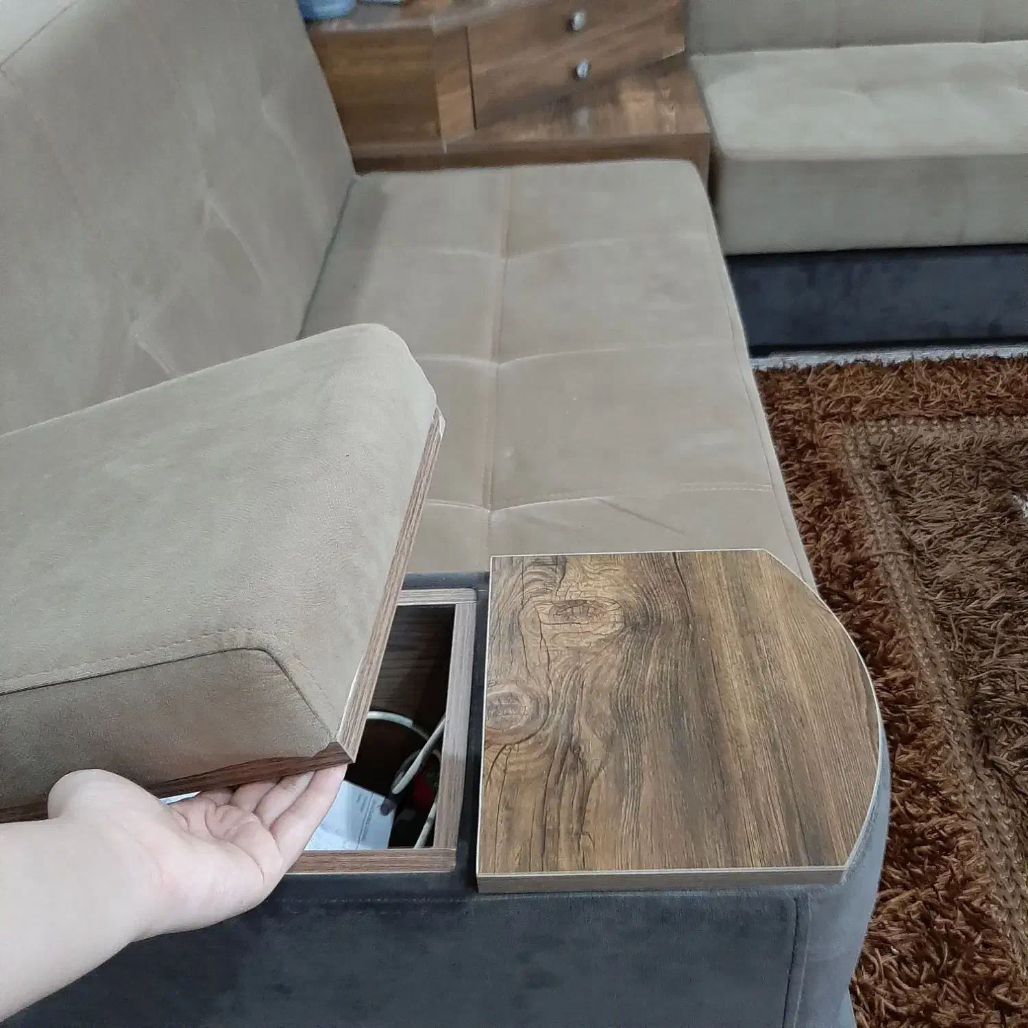 مبل ۷نفره ۱۱ نفره|مبلمان خانگی و میز عسلی|بوشهر, |دیوار