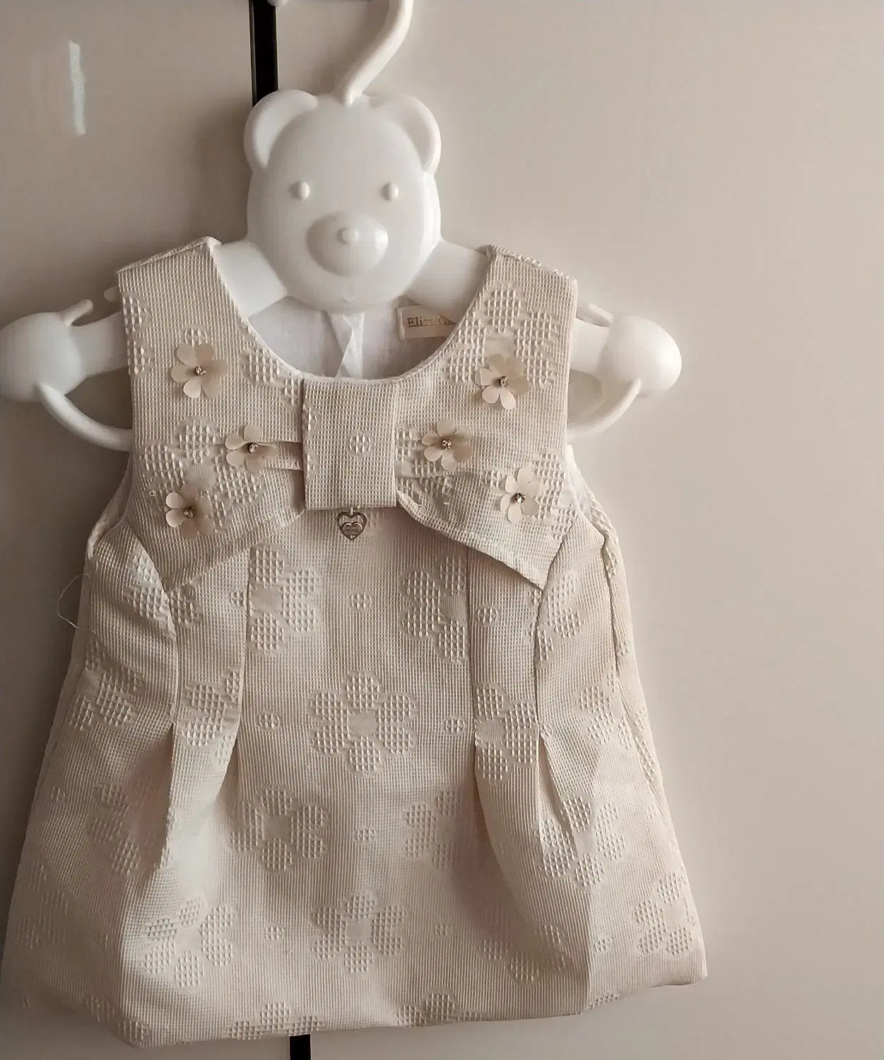 لباس بچگانه|کفش و لباس بچه|قم, وادی السلام|دیوار