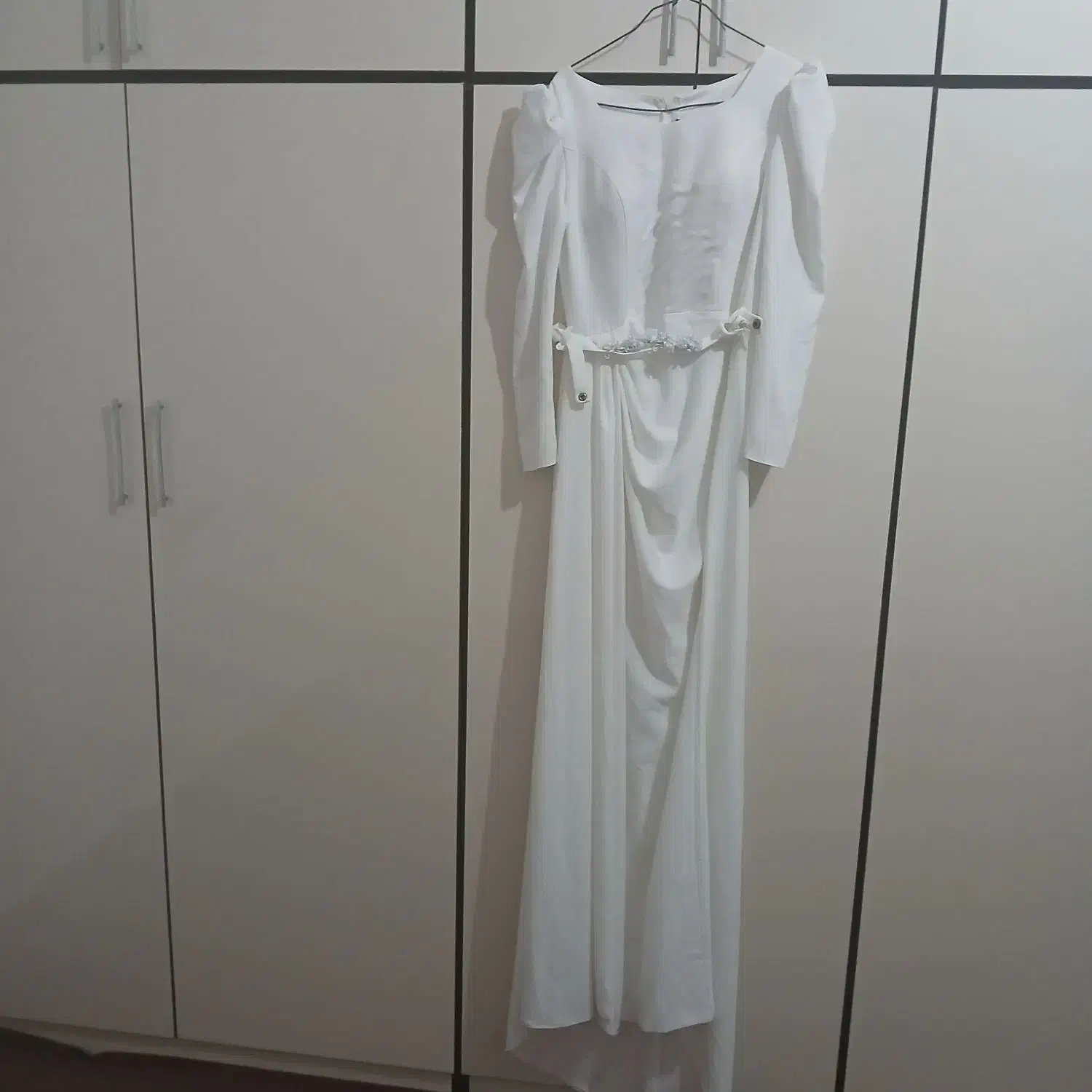 لباس‌‌جشن|لباس|مشگین شهر, |دیوار