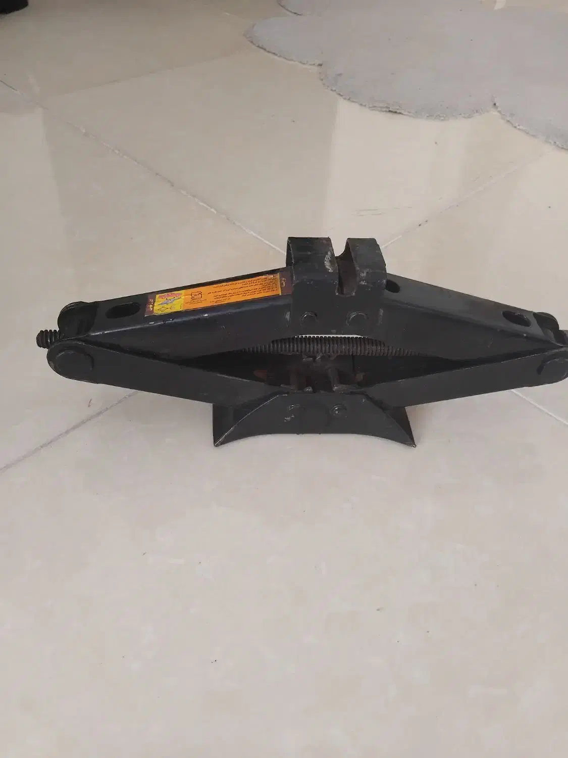 جک ماشین|قطعات یدکی و لوازم جانبی|رشت, کوی مهر|دیوار