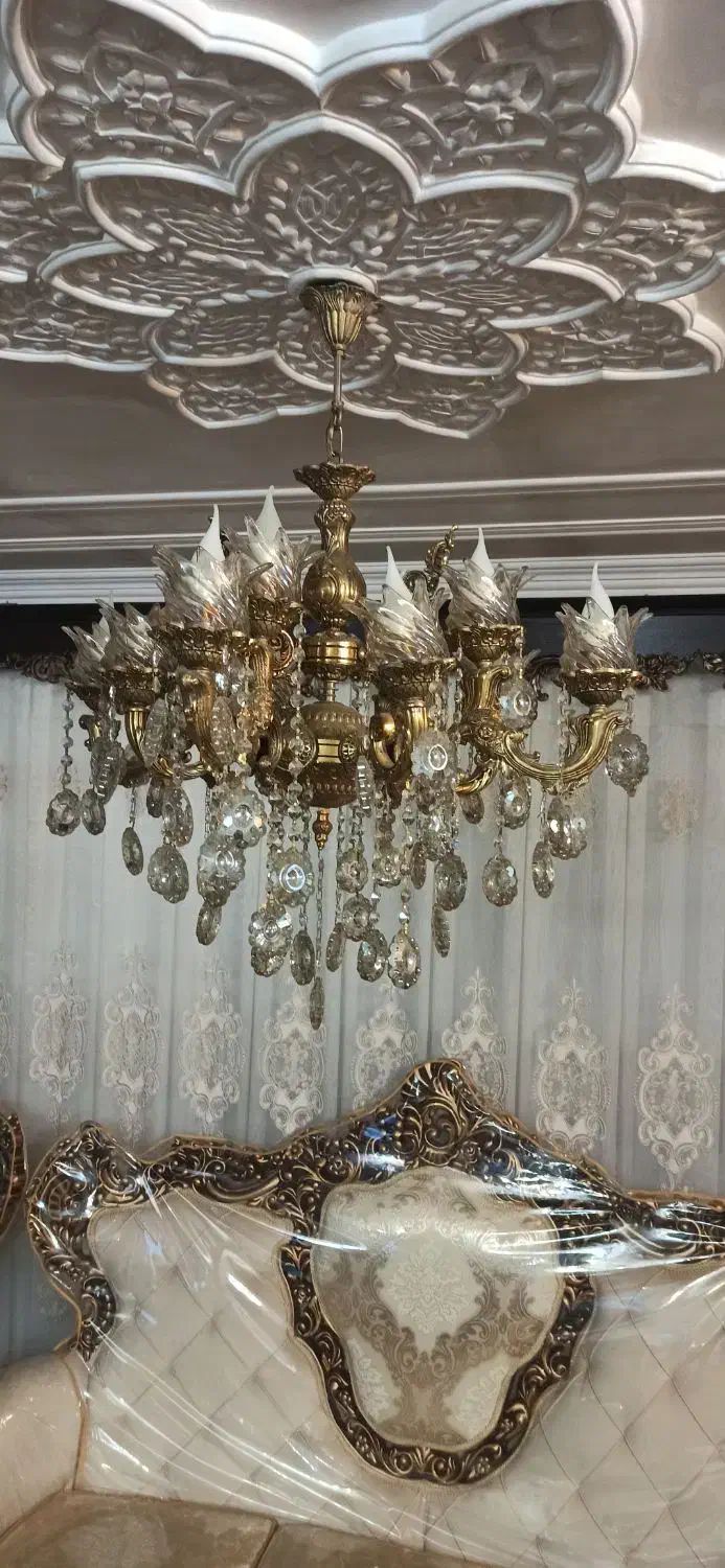 لوستر ۱۲شاخه|لوستر و چراغ آویز|همدان, |دیوار