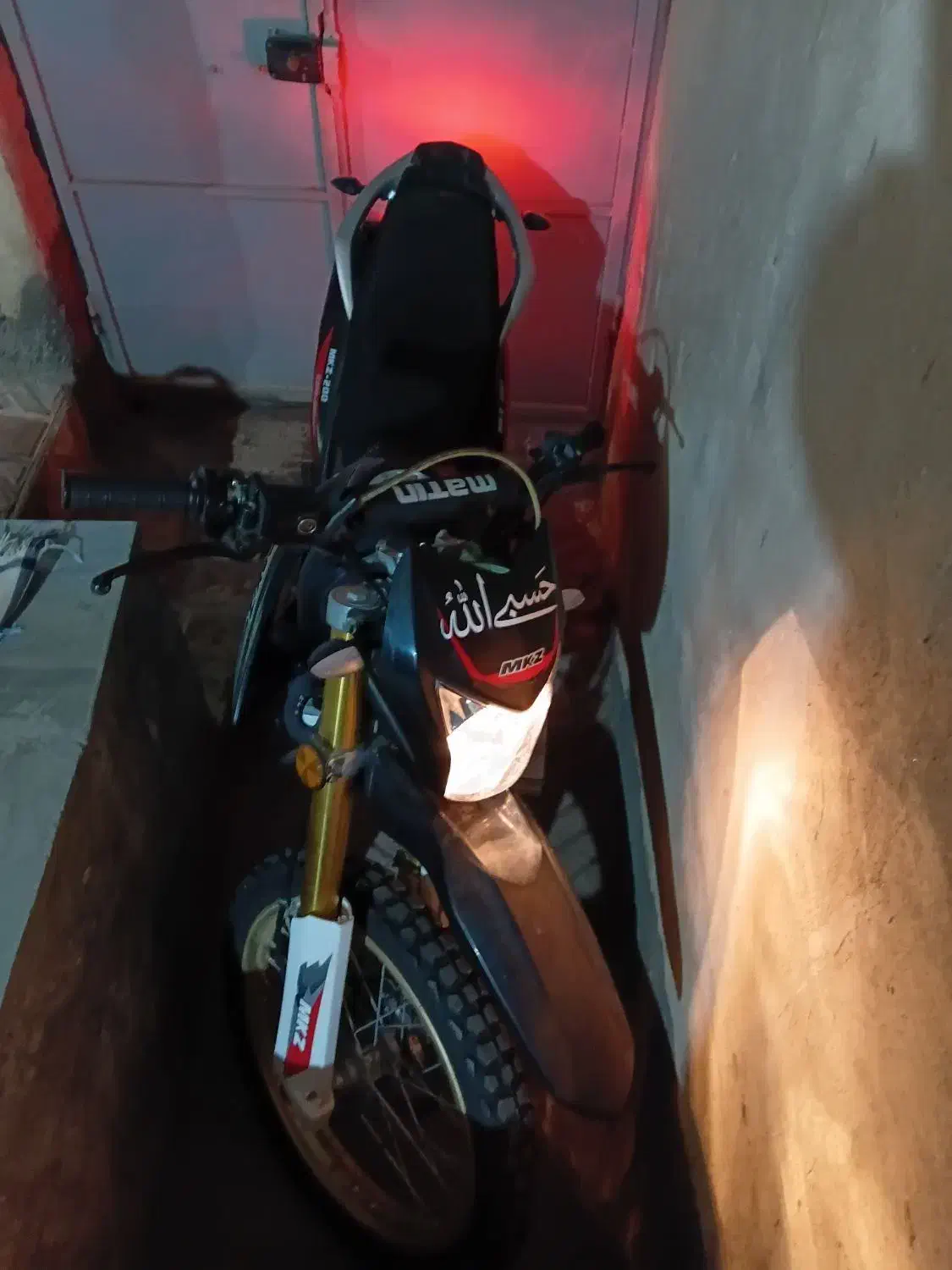 تریل متین۲۰۰|موتورسیکلت|کنگاور, |دیوار