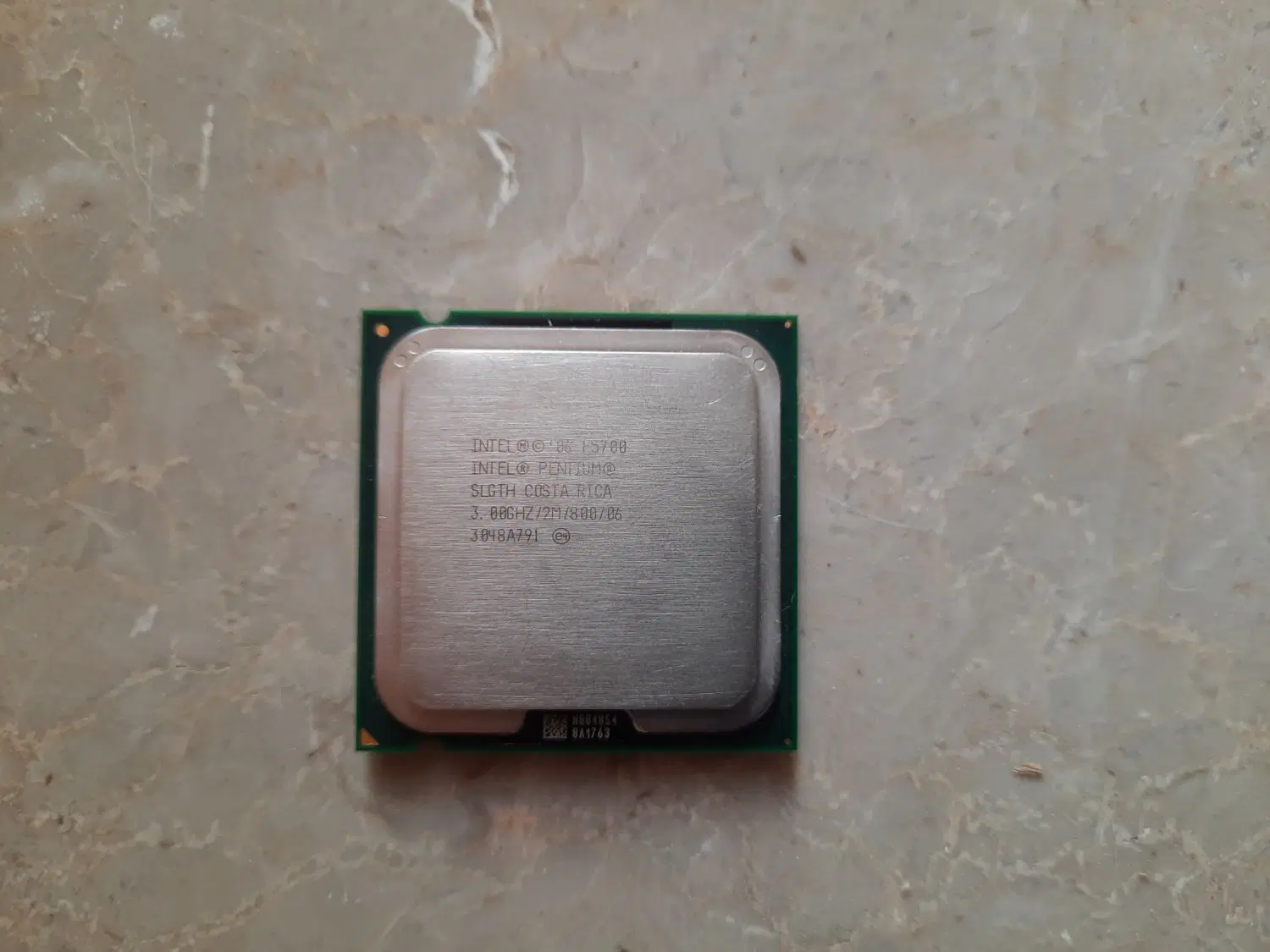 CPU E5700|قطعات و لوازم جانبی رایانه|اصفهان, سیچان|دیوار