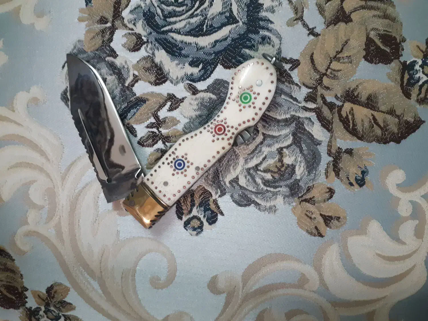 چاقو بابا|کلکسیون اشیاء عتیقه|خوی, |دیوار