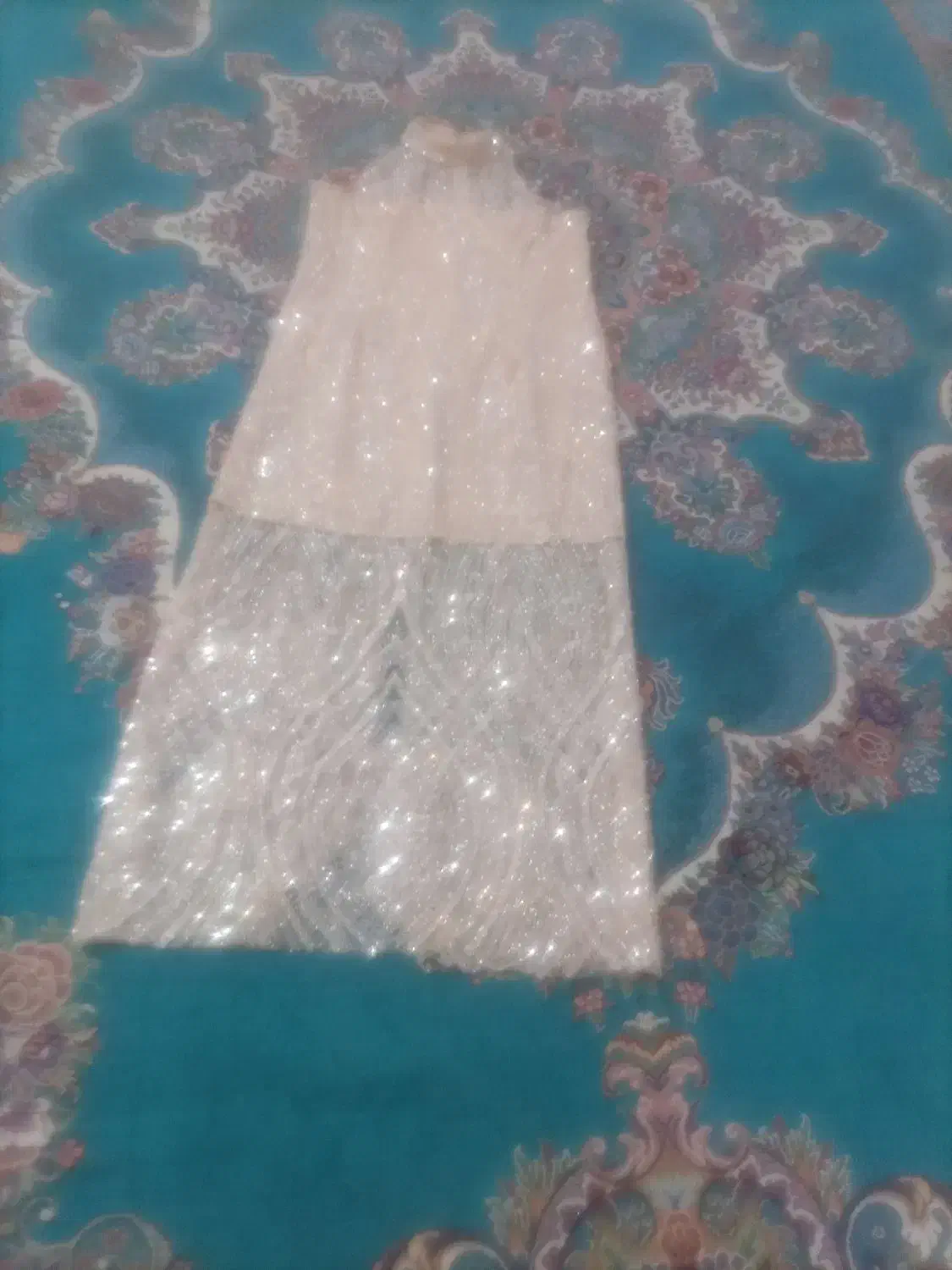 دون مجلسی کارشده سایز ۴۶تا۴۸ میخورد|لباس|کوراییم, |دیوار