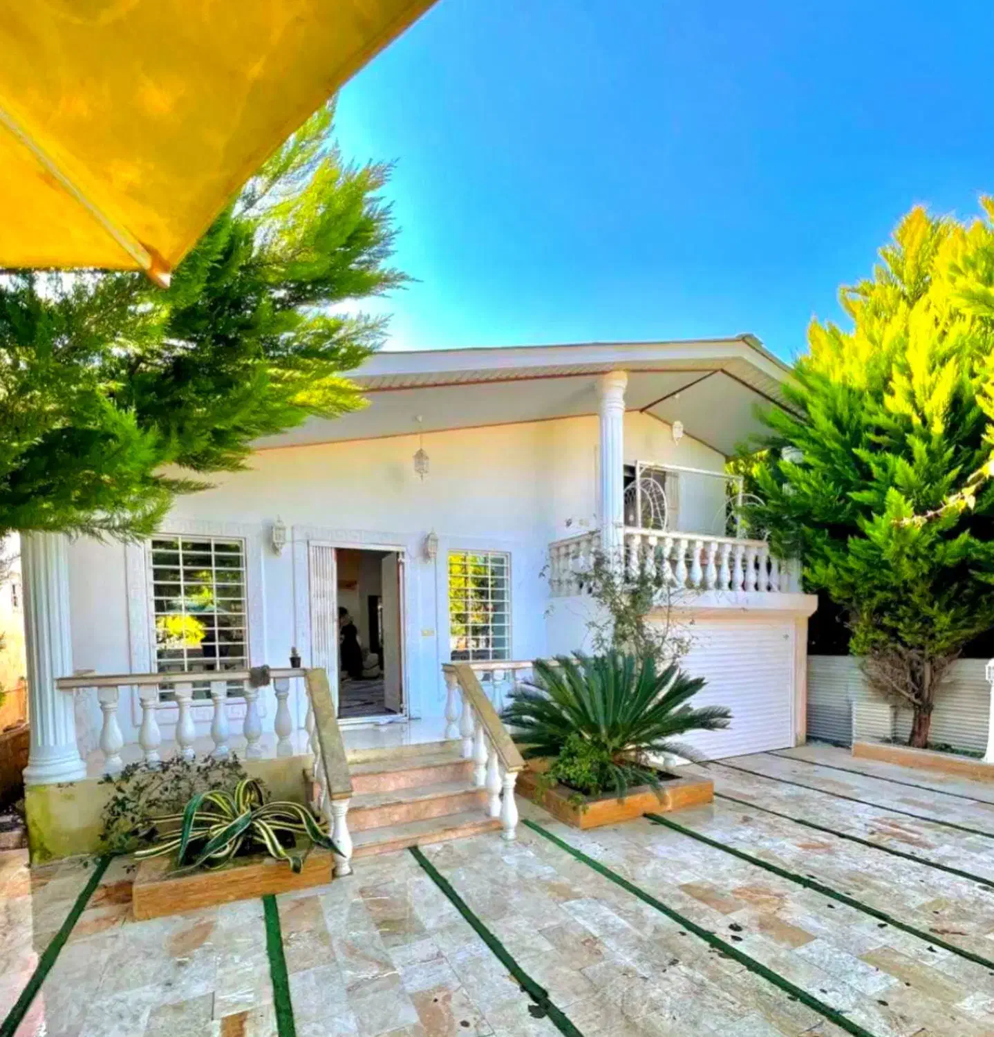 چند سال ساخت مبله ' سنددار / اقساط ۲ ساله|فروش خانه و ویلا|ایزدشهر, |دیوار