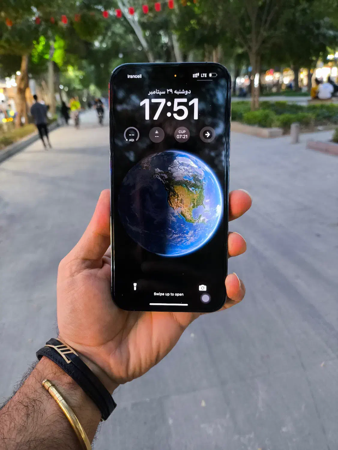 ایفون ۱۴ پرومکس ریجستر شده باطری ۹۰ بدون خطو خش|موبایل|اصفهان, خلجا|دیوار