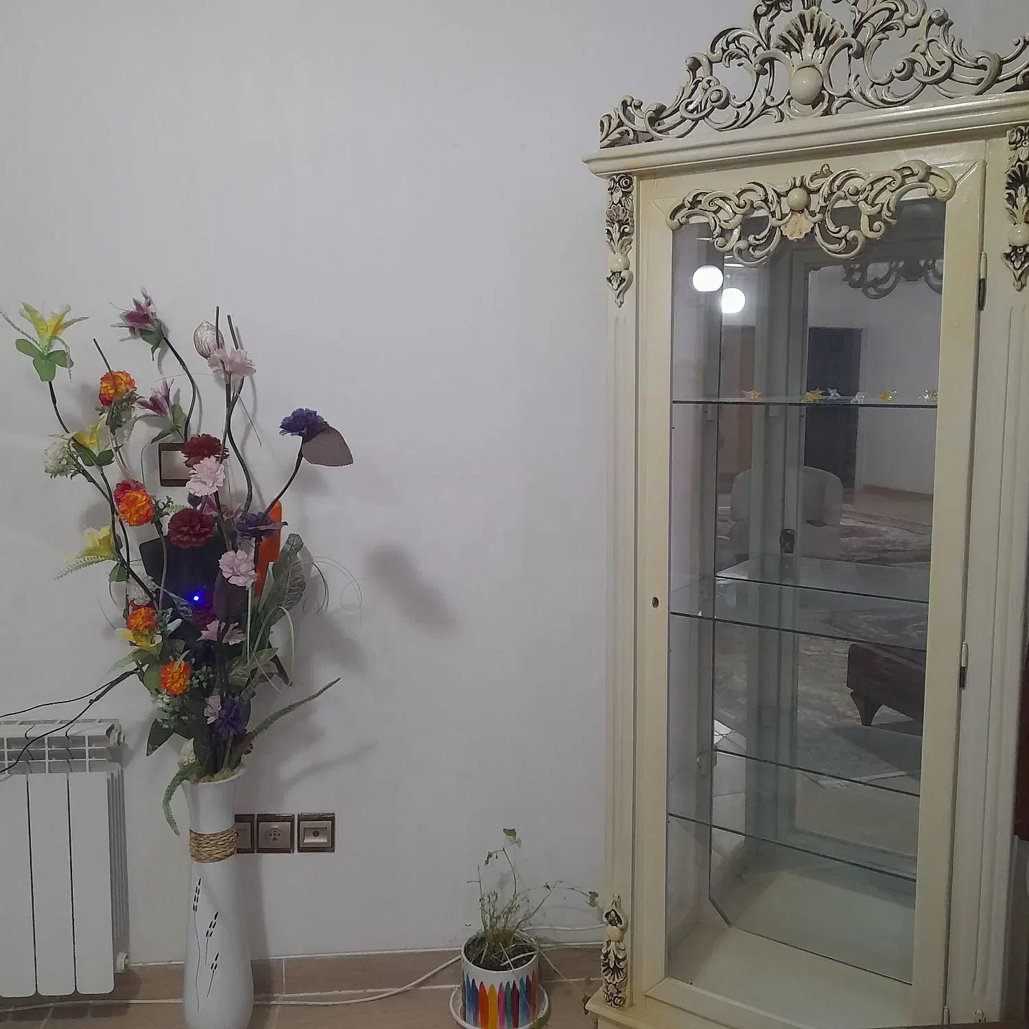 بوفه درحد نو|بوفه، ویترین، کنسول|کرمان, |دیوار