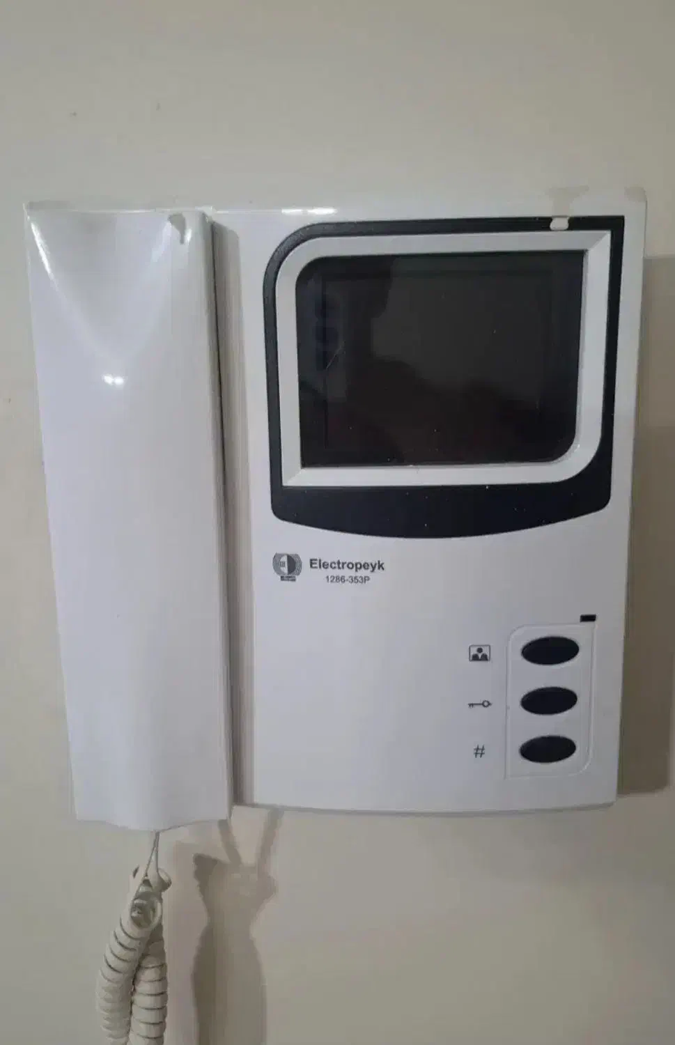 تعمیر ایفون تصویری و معمولی|خدمات پیشه و مهارت|رشت, کوی مهر|دیوار