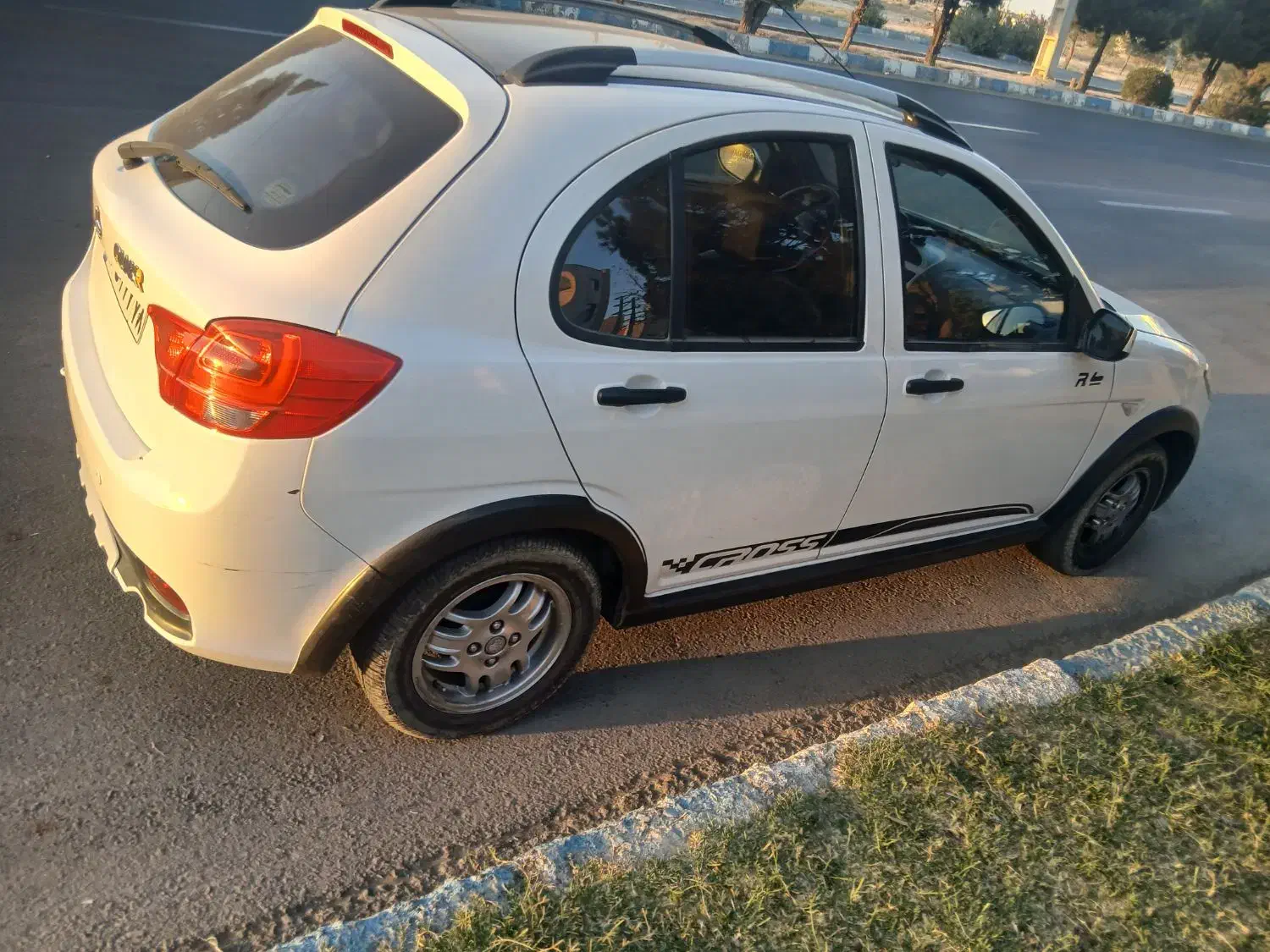 کویک R مدل۱۴۰۰|خودرو سواری و وانت|رباطکریم, رباطکریم|دیوار