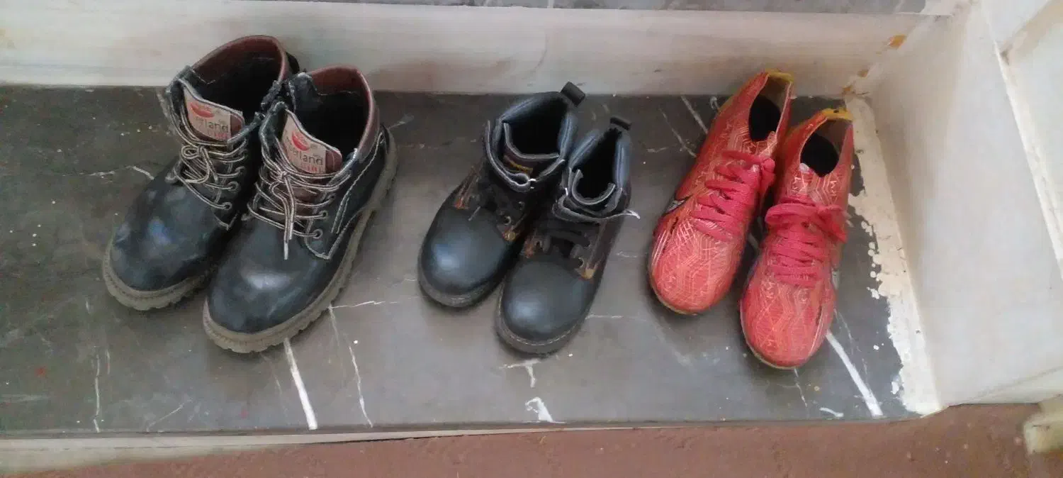 کفش|کفش و لباس بچه|اصفهان, همت‌آباد|دیوار