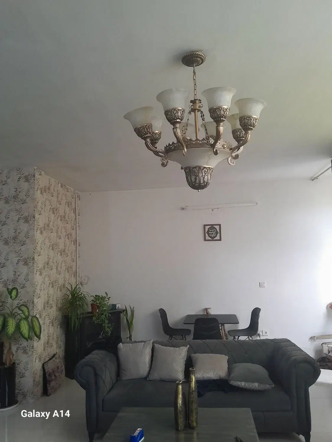 لوستر ۸ شاخه جنس برنز|لوستر و چراغ آویز|مشهد, ادیب نیشابوری (شهرک غرب)|دیوار