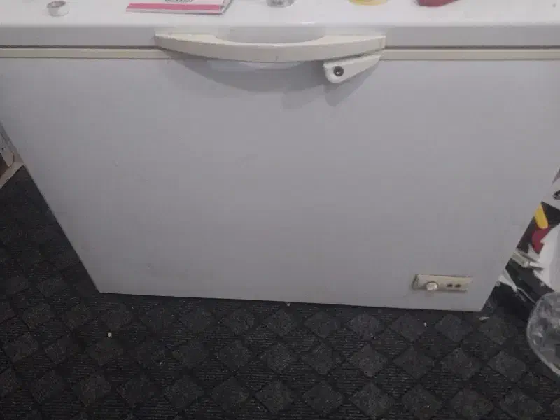 فریزر صندوقی و آبسردکن جهت فروش|یخچال و فریزر|آبادان, |دیوار