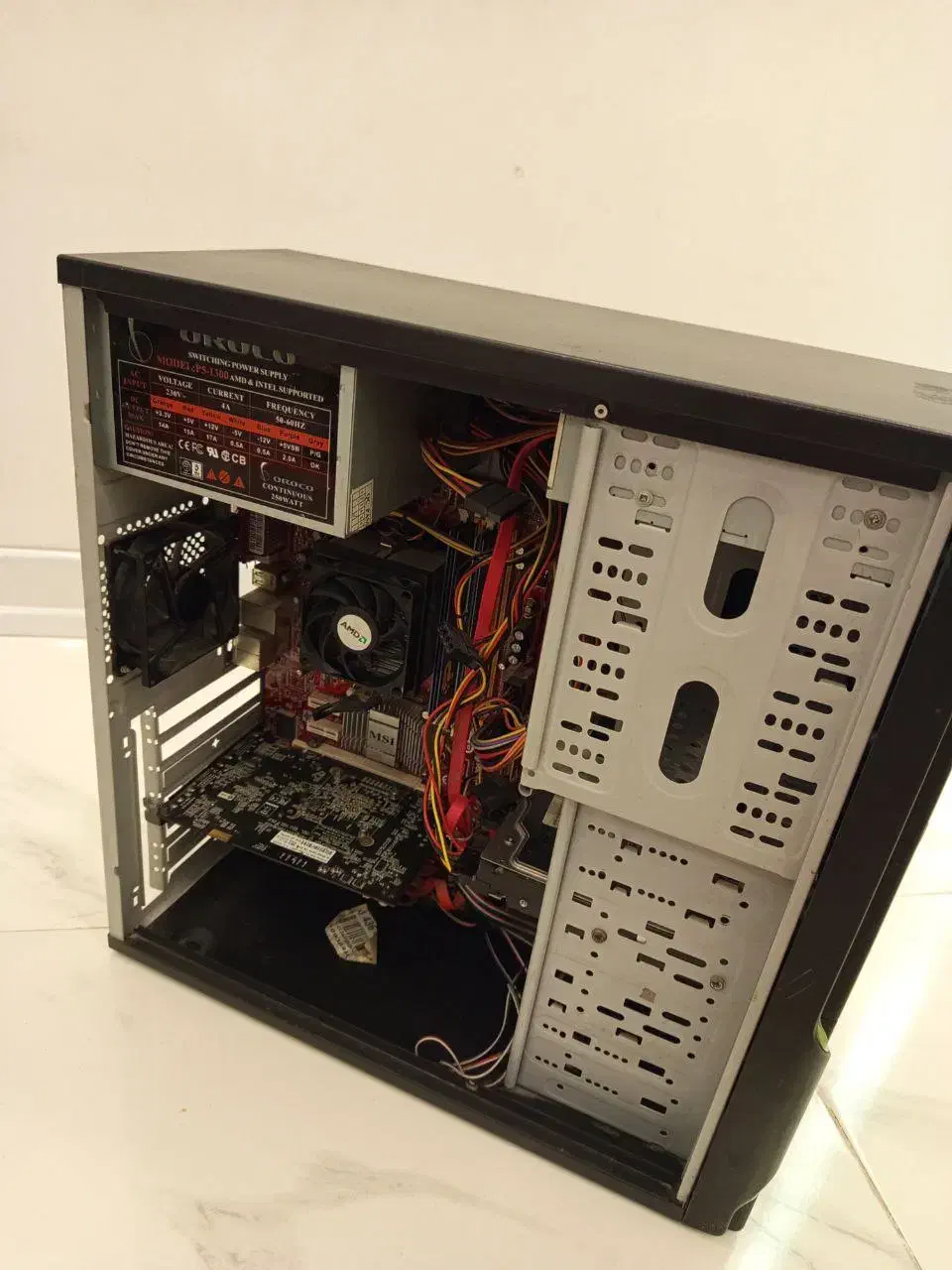 کامپیوتر و کیس با لوازم جانبی سالم|رایانه رومیزی|قدس, شهرقدس|دیوار