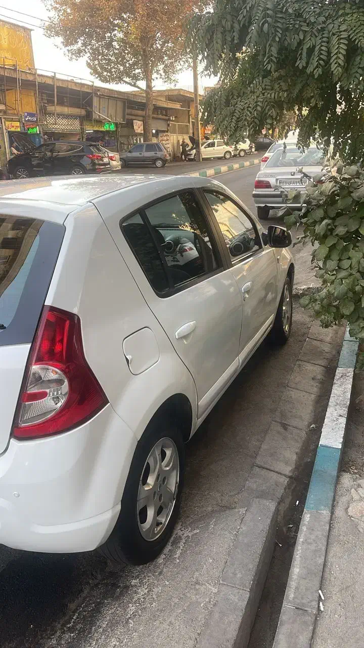 رنو ساندرو مدل ۱۳۹۶|خودرو سواری و وانت|تهران, جمهوری|دیوار