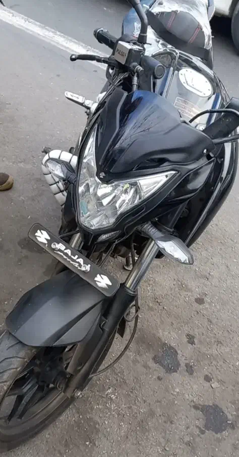 ns200|موتورسیکلت|تهران, یاخجی آباد|دیوار