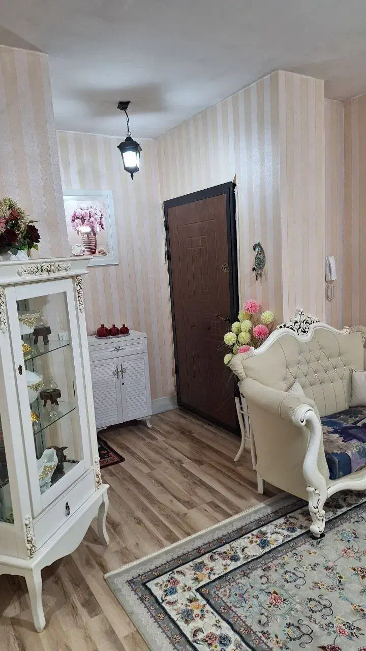 آپارتمان ۷۵ متری بسیار شیک و کامل|فروش آپارتمان|کاشان, فاز ۲ ناجی آباد|دیوار