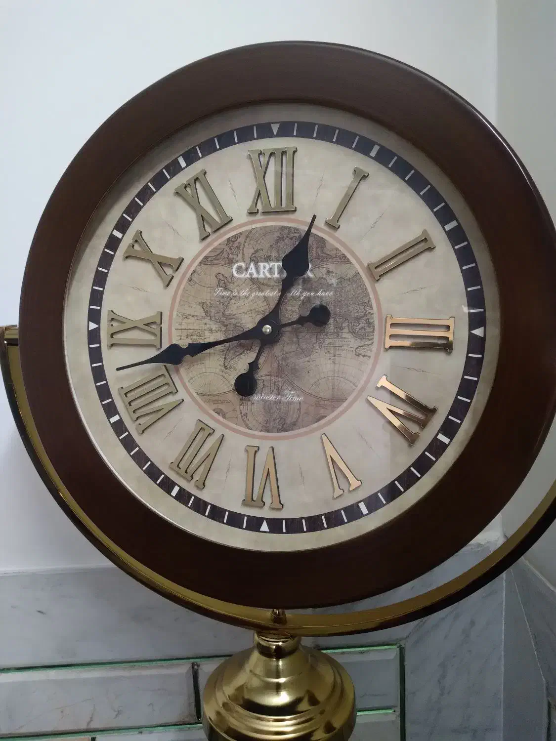 فروش ساعت پایه دار نو و تمیز.|ساعت دیواری و تزئینی|فولادشهر, B2|دیوار