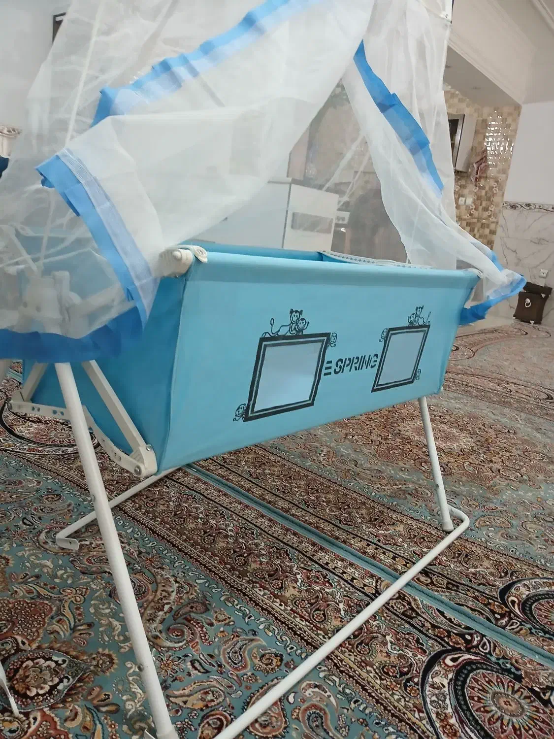 گهواره نوزاد در حد نو|کالسکه و لوازم جانبی|صفادشت, |دیوار