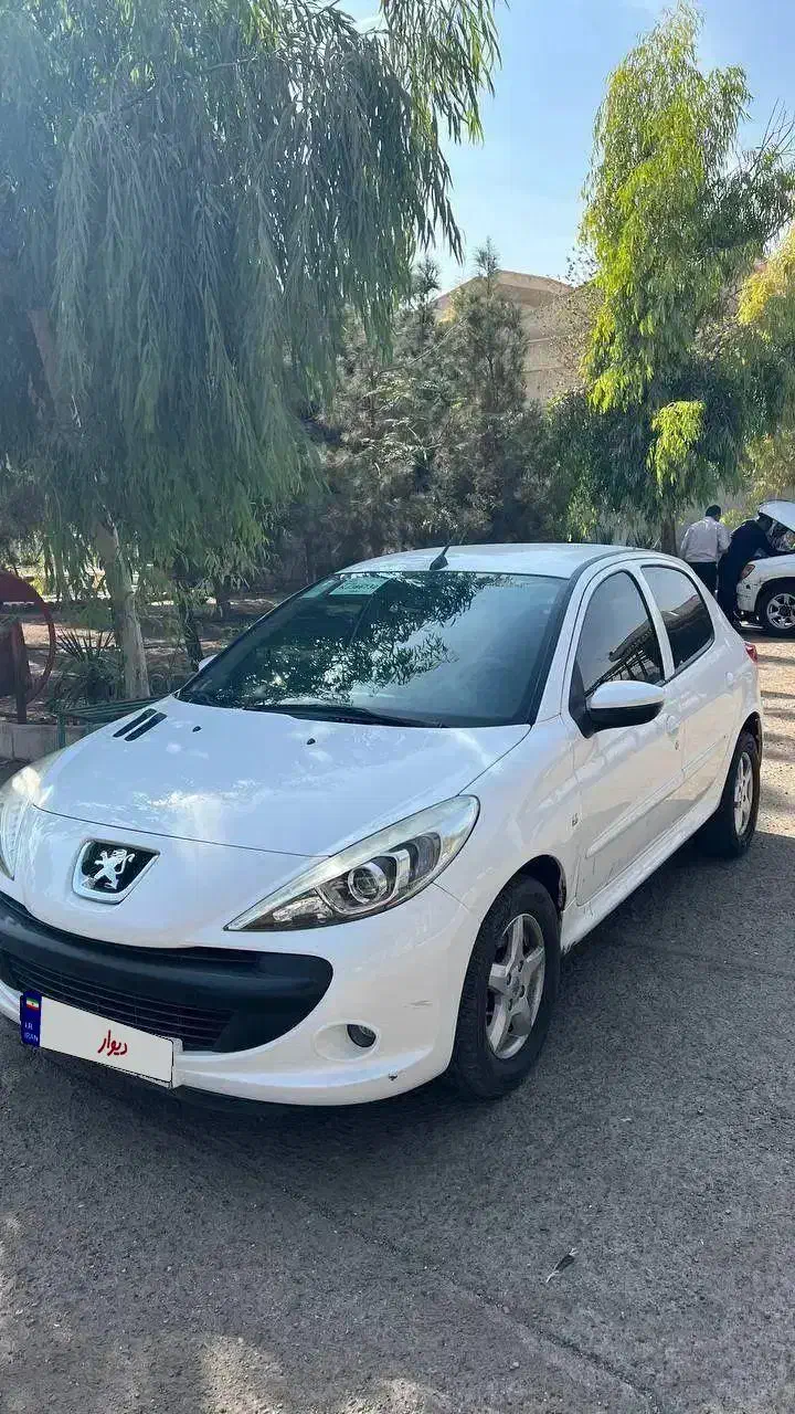 207 مدل 98|خودرو سواری و وانت|قم, بنیاد|دیوار