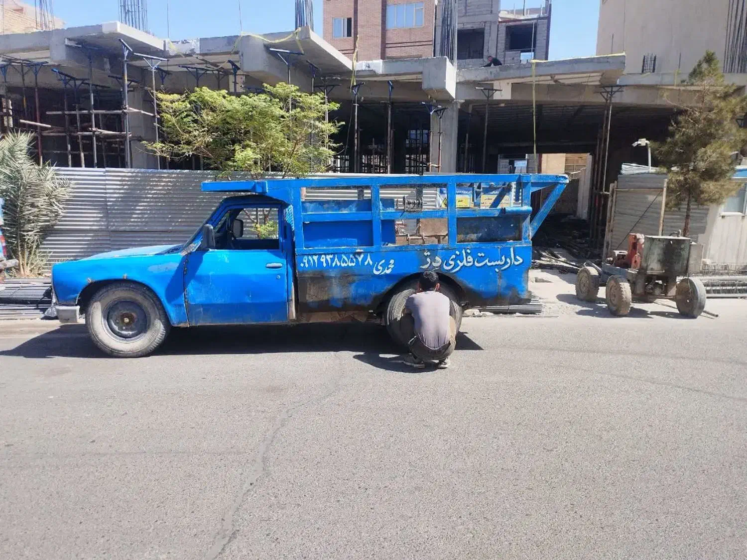 نیسان مدل ۸۲|خودرو سواری و وانت|قم, محمد آباد|دیوار