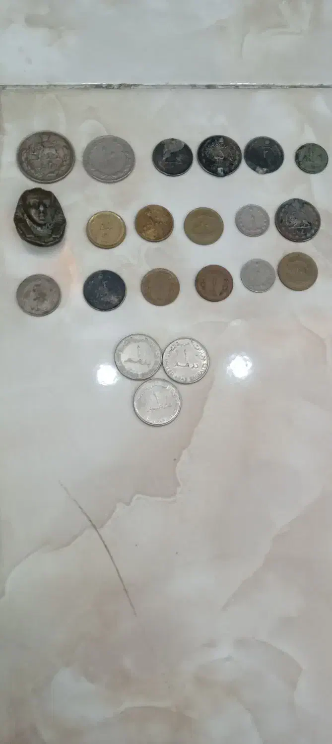 سکه قدیمی|کلکسیون سکه، تمبر، اسکناس|چهارباغ, |دیوار