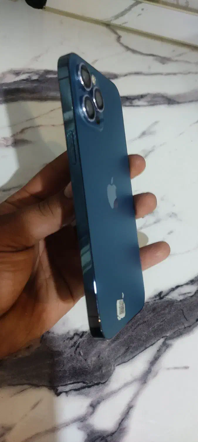 آیفون ۱۲ پرومکس سالم بی خط خش|موبایل|تهران, شهرک گلها (تهرانسر)|دیوار