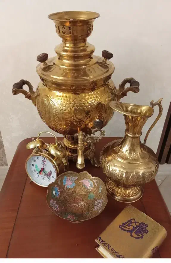 سماور زغالی برنجی با پارچ|کلکسیون اشیاء عتیقه|تهران, وردآورد|دیوار